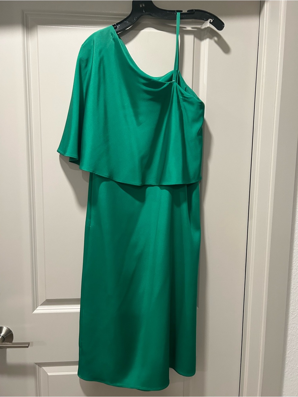 Kiton Emerald One-Shoulder Ruffle Dress - Picture 2 of 2